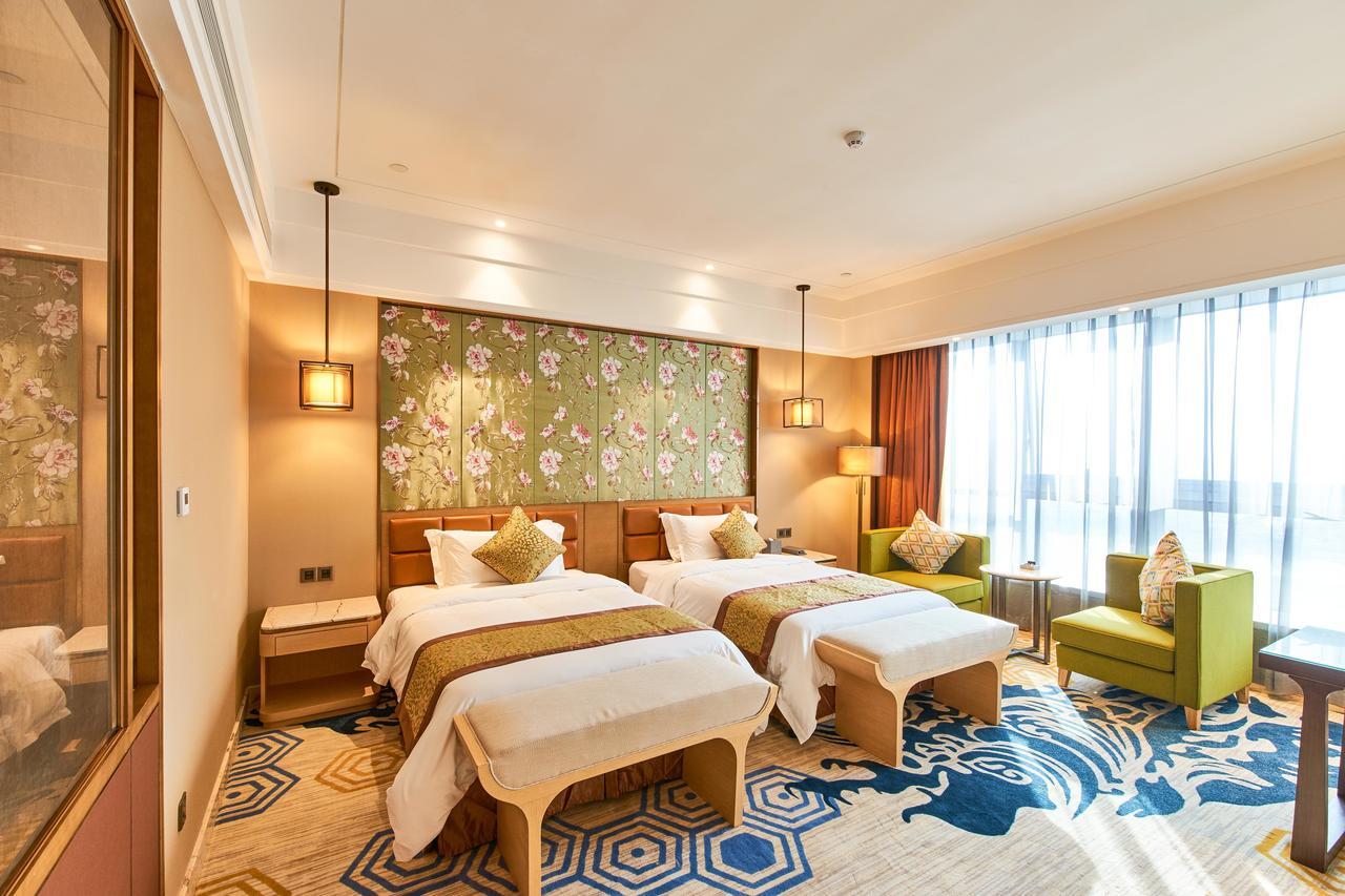 Zhongshan Guzhen Huayu Landmark Hotel Exterior foto