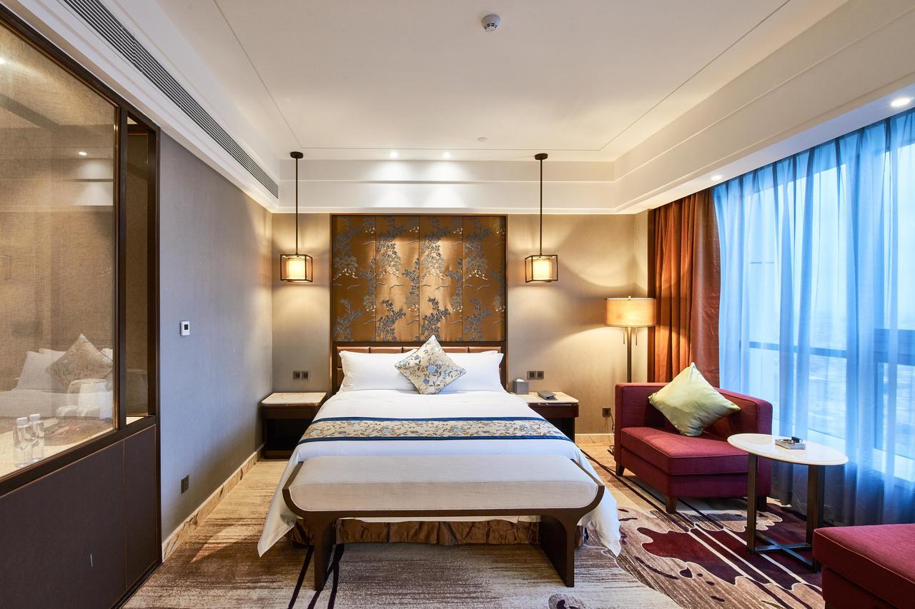 Zhongshan Guzhen Huayu Landmark Hotel Exterior foto