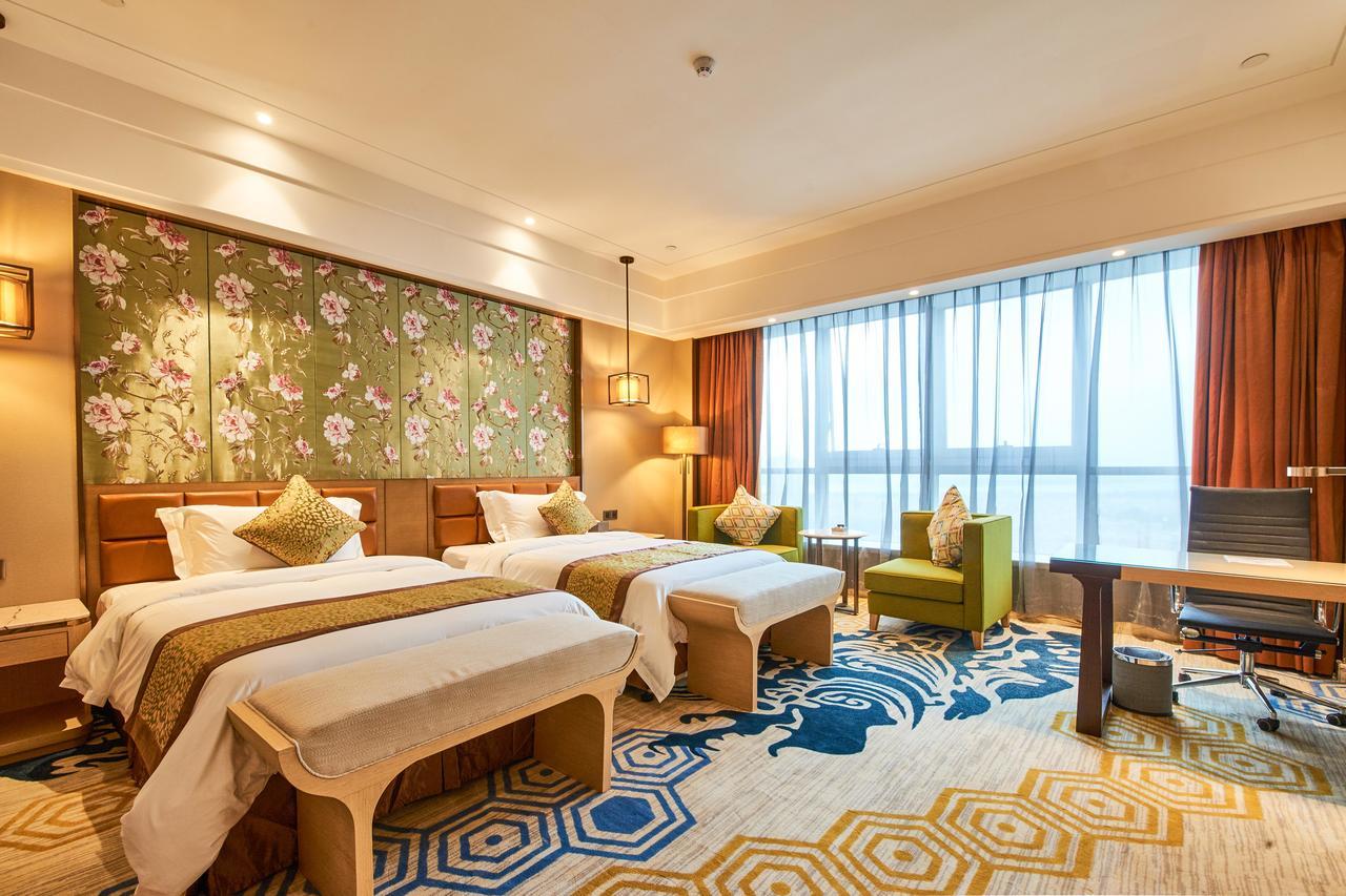 Zhongshan Guzhen Huayu Landmark Hotel Exterior foto